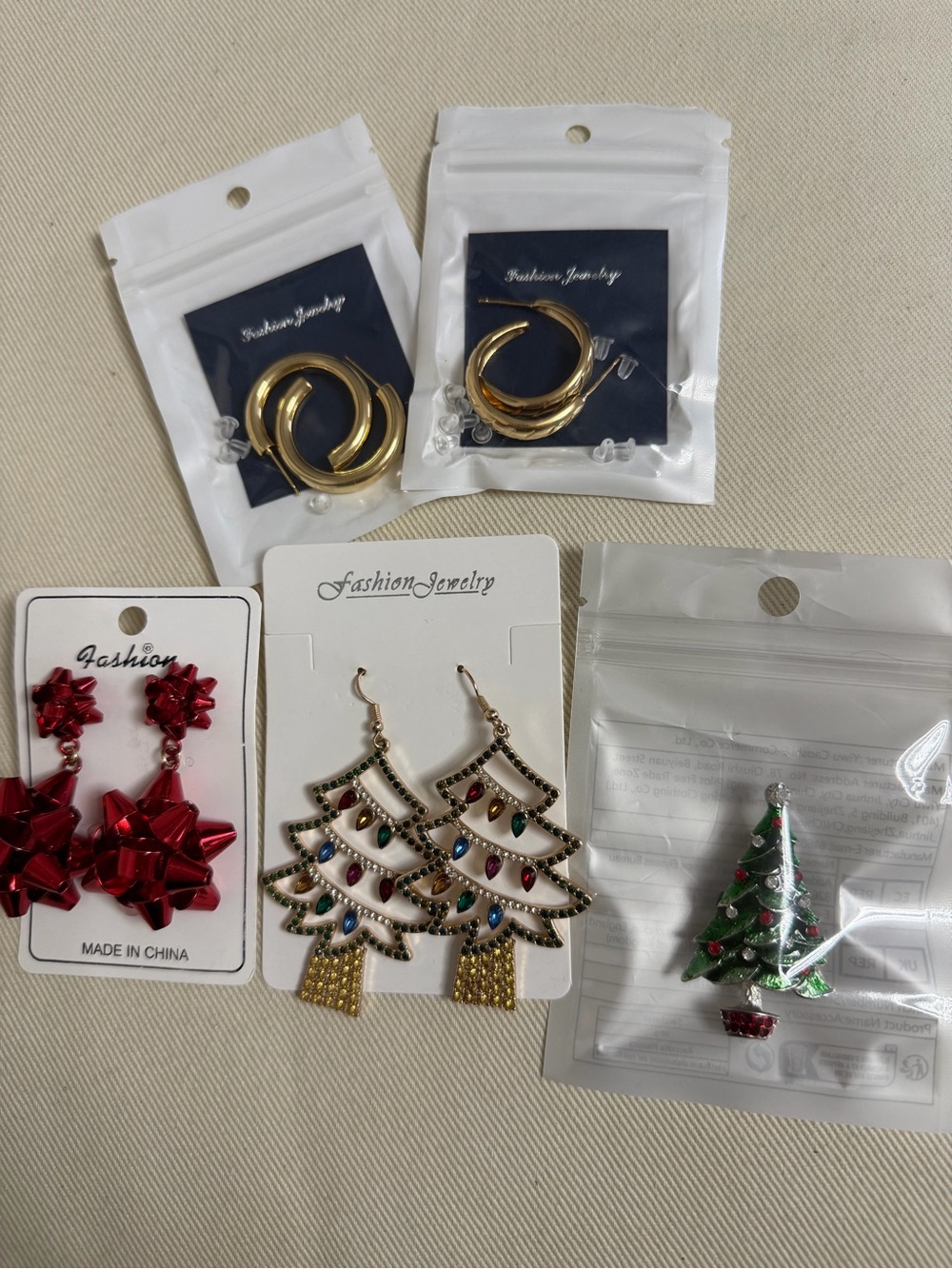 Festive Christmas Earrings and Brooches - Set of 2 Open Hoop Earrings